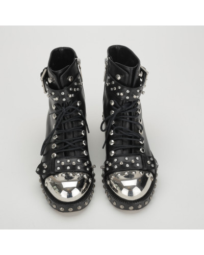 Alexander McQueen Botki z cwiekami