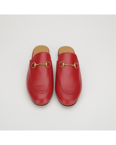 Gucci czerwone klapki