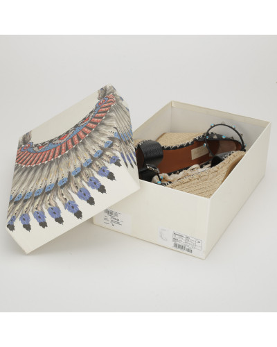 Valentino Buty