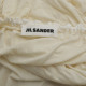 Jil Sander brak metki ze składem