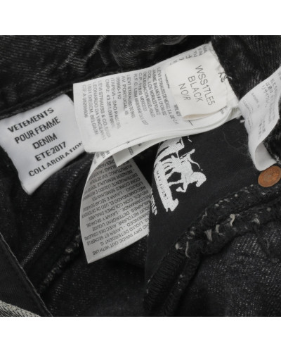 Vetements Ubranie