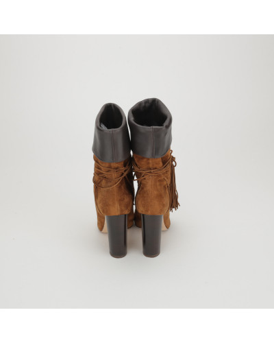 Saint Laurent  Botki zamszowe