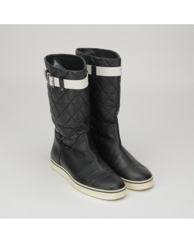 Chanel  pikowane botki