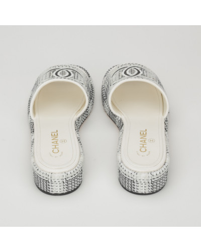 Chanel  Tweedowe klapki