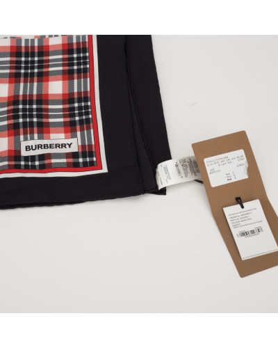 Burberry Szalik z biała gwiazdą