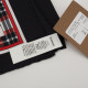 Burberry Szalik z biała gwiazdą