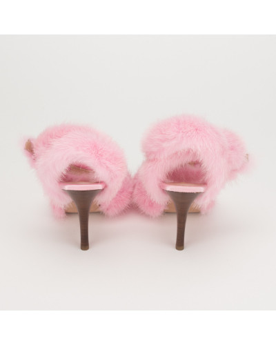 Valentino Buty