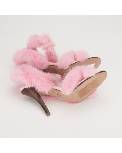 Valentino Buty