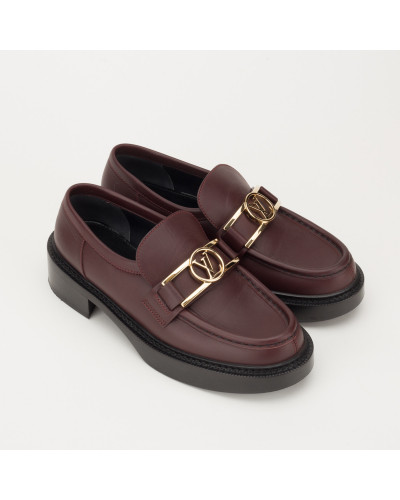 Louis Vuitton Mokasyny. bordo logo
