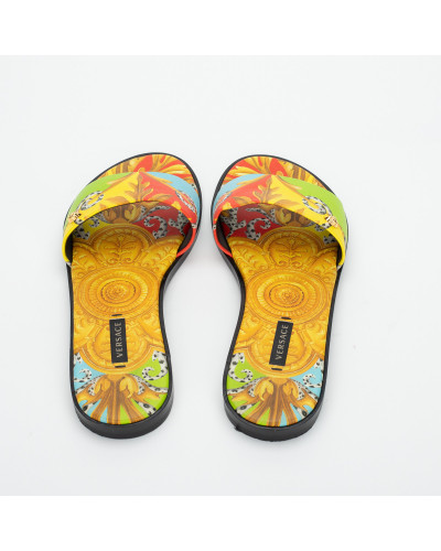 Versace kolorowe klapki