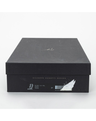 Giuseppe Zanotti złote sandały