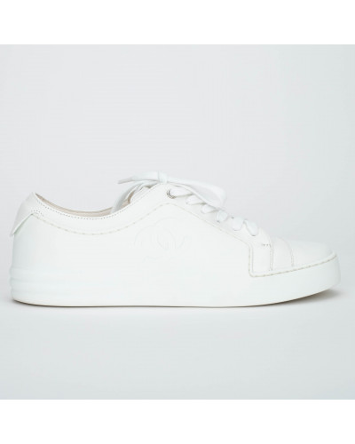 Chanel białe sneakersy z logo
