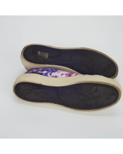 Carolina Herrera trampki w kwiaty fiolet