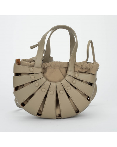 Bottega Veneta Ubranie Brązowa torba "The Shell"