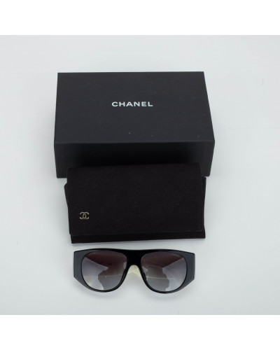 Chanel  Ubranie