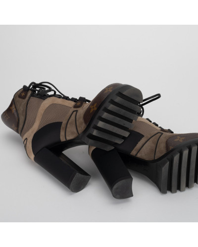 Louis Vuitton Botki na obcasie