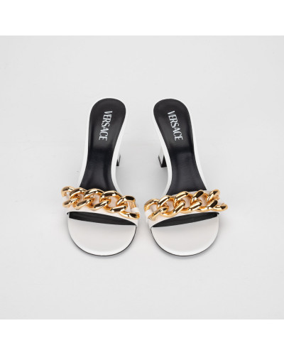 Versace Sandały białe z łańcuchem