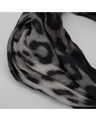 Roberto Cavalli czarno-biała chusta pantera