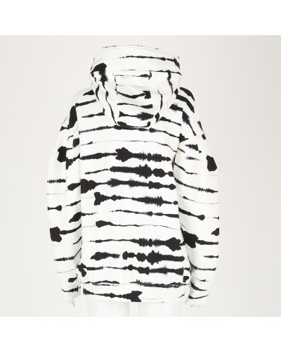 Burberry bluza krowa z dziura