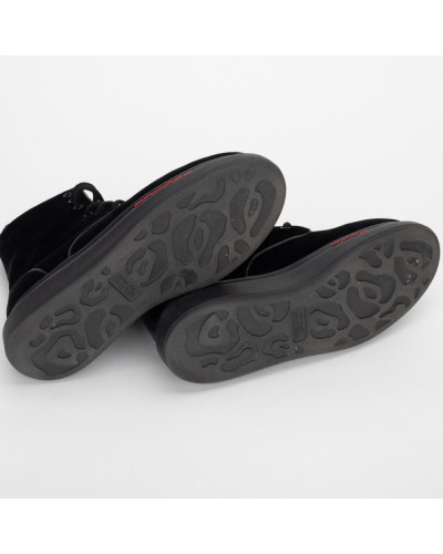Alexander McQueen Buty czarne aksamitne