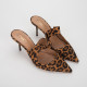 Aquazzura Szpilki w panterkę