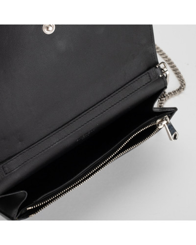 Givenchy Kopertówka czarna z gwiazda