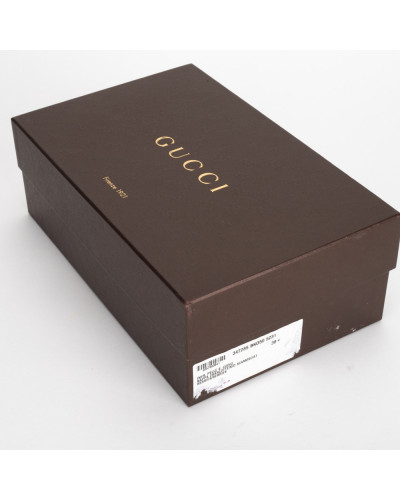 Gucci Sandały zamszowe fioletowe 38.5