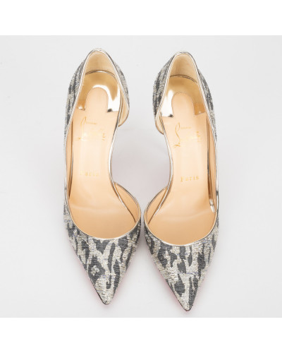 Christian Louboutin Szpilki w panterke