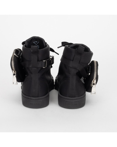 Prada Buty sportowe sneakersy z kieszonką