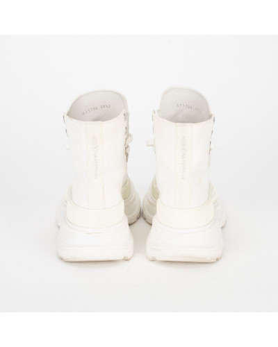 Alexander McQueen Buty sportowe białe wysokie trampki