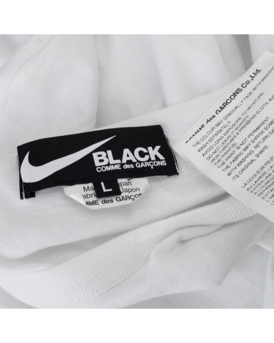 Comme des Garcons Ubranie Biały T-shirt z nadrukiem