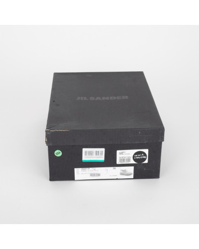 Jil Sander welurowe bordowe loafersy