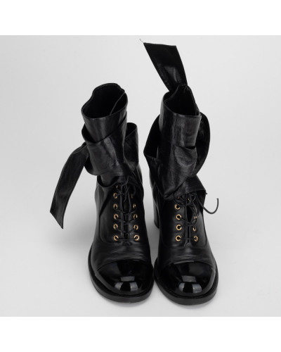 Chanel  Buty czarne botki z wiązaniem