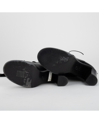 Chanel  Buty czarne botki z wiązaniem