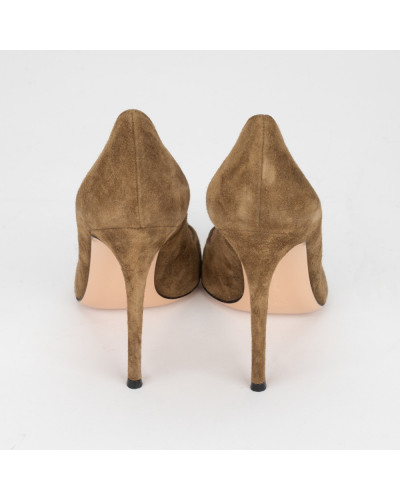 Gianvito Rossi Szpilki zamszowe khaki