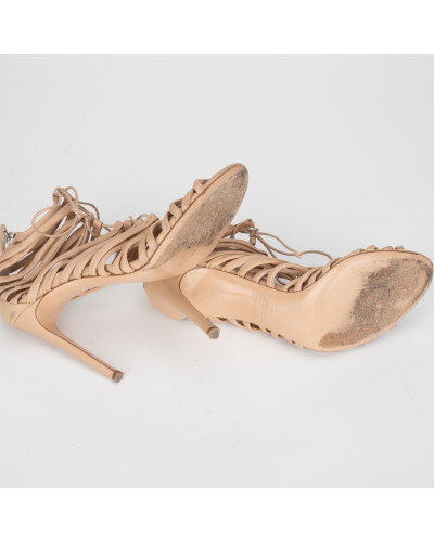 Casadei Buty beżowe szpilki z wiązaniem