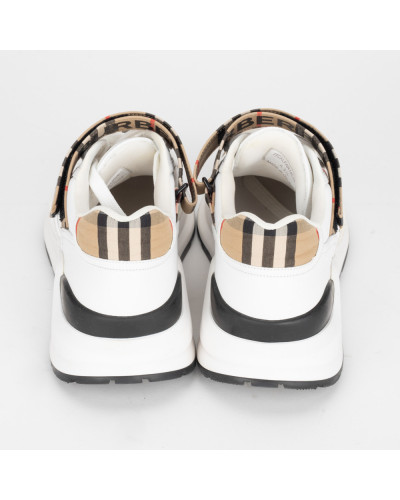 Burberry Buty sportowe męskie białe trampki
