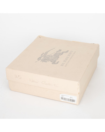 Burberry Sandały z paskami