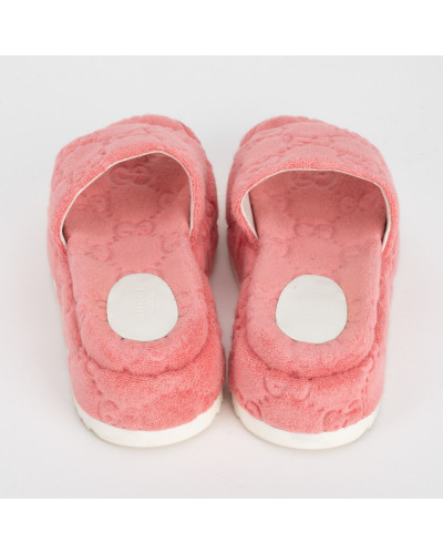 Gucci Buty klapki różowe na platformie