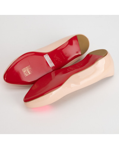 Christian Louboutin Buty baleriny rożowe z sercem