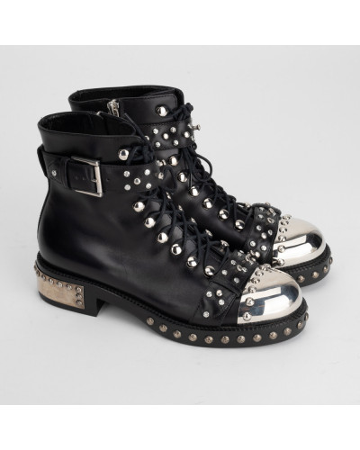 Alexander McQueen Botki czarne z jetami i srebrnym czubkiem