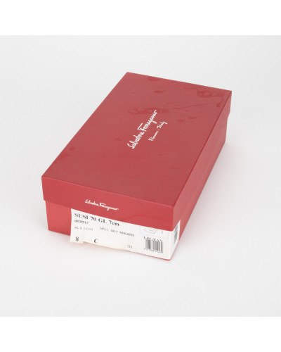Salvatore Ferragamo Buty szare szpilki