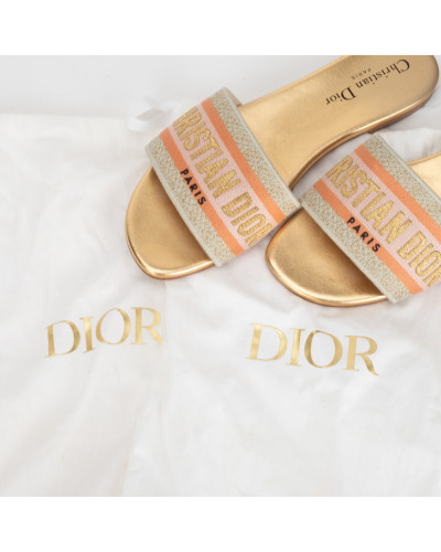 Dior Buty klapki złote DWAY