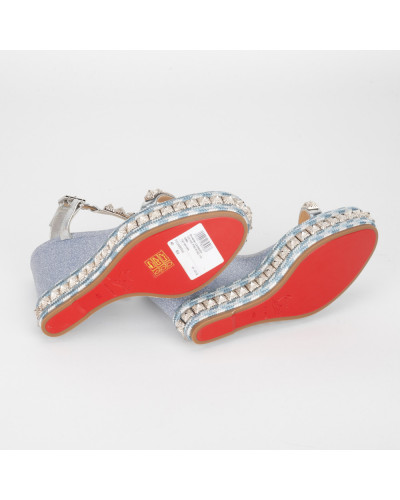 Christian Louboutin Ubranie Błękitne sandałki na koturnie 'pyraclou'