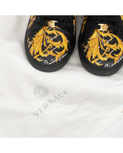 Versace Buty czarne buty sportowe w logo