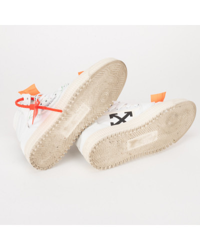 Off-White