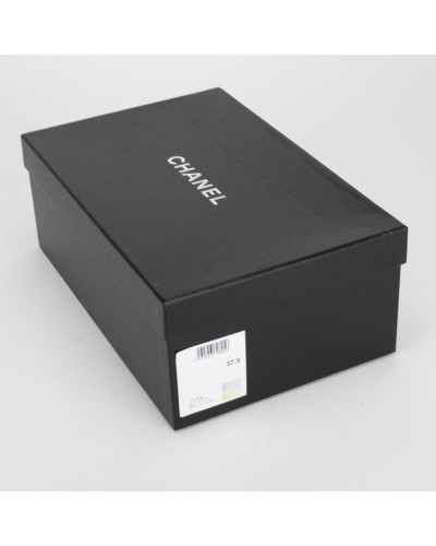 Chanel  białe sneakersy z logo
