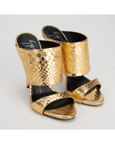 Giuseppe Zanotti  Szpilki złote