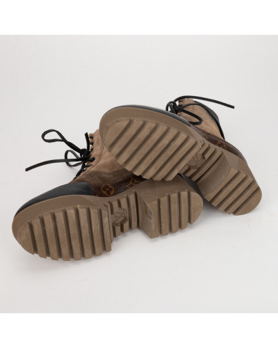 Louis Vuitton Kozaki LAUREATE PLATFORM
