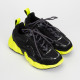 MCM Sportowe czarne buty z neonowa podeszwą